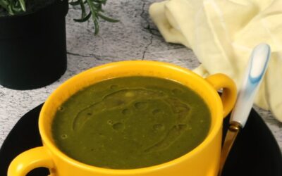 Spinach & Pea Soup (Vegan) | Green Soup